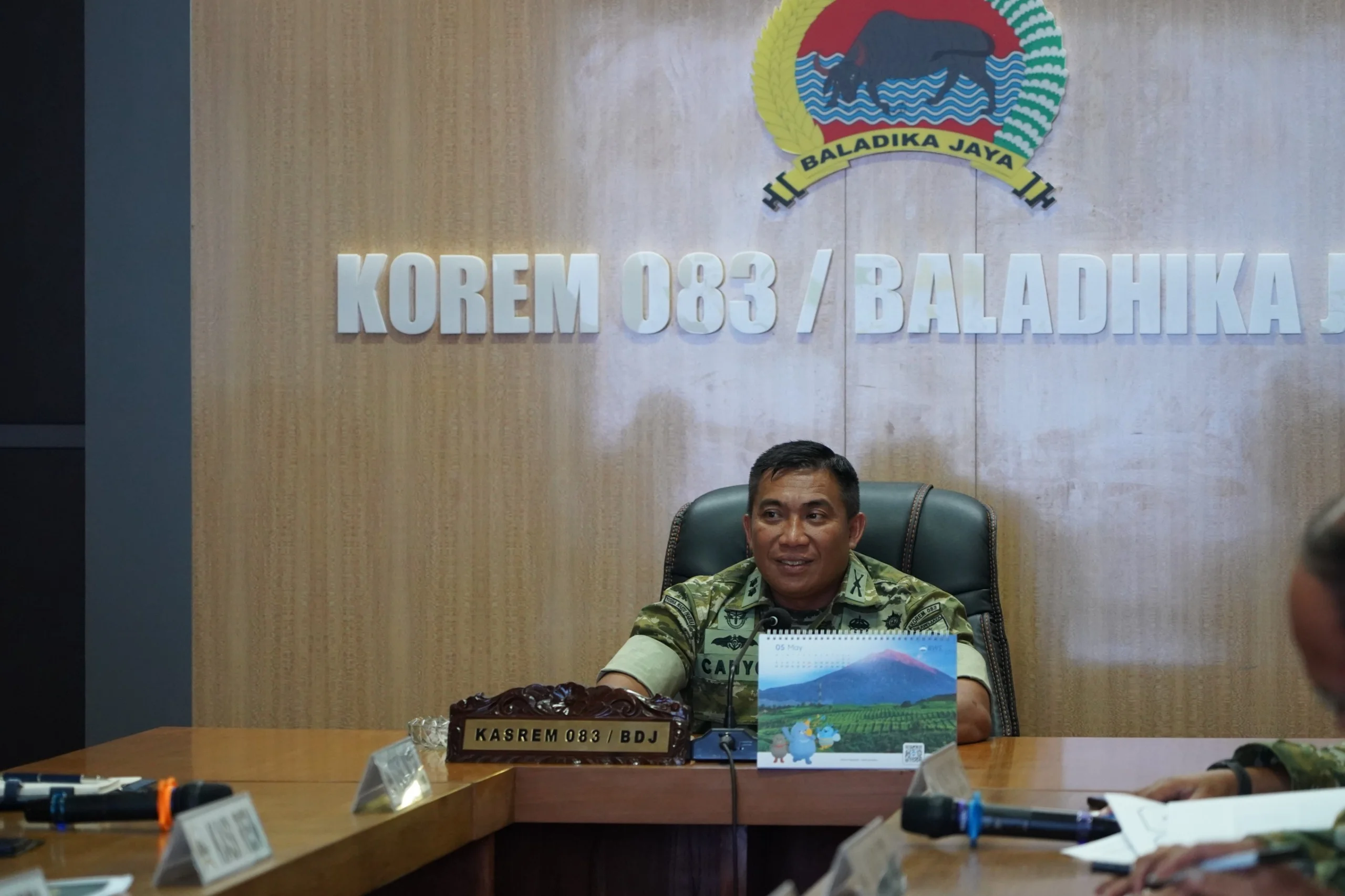 Giat Rapat Kasrem dan Staf Korem 083/BDJ di Ruang Data