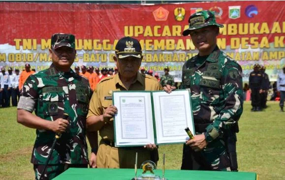 Danrem 083/Bdj Awali Gerakan Nasional Koperasi Merah Putih Di Malang