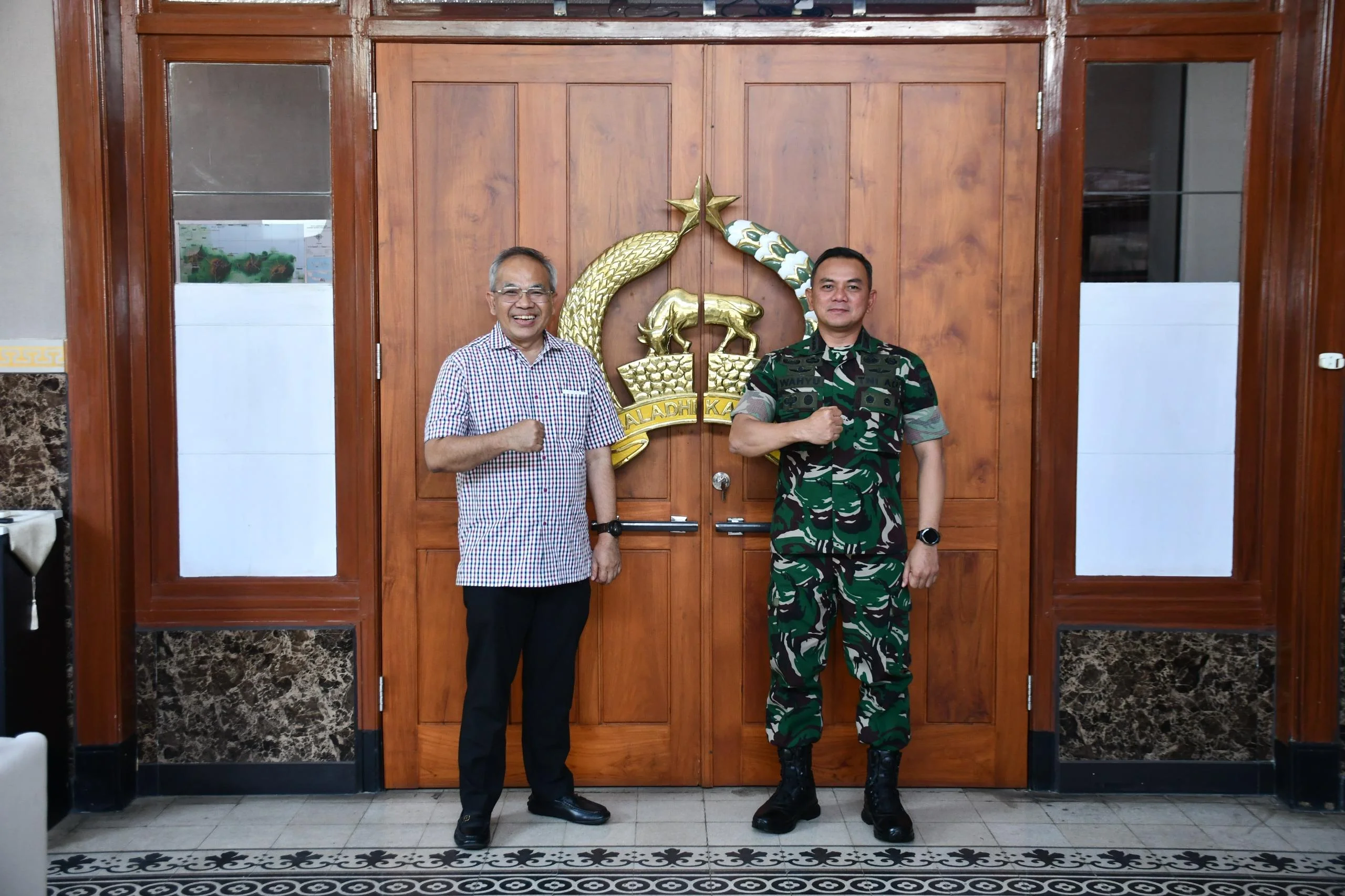 Silaturahmi dari Bapak Akua Ke Danrem 083/BDJ