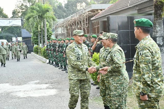 KUNKER DIRJEN KEMHAN RI DI SATDIK 2 BELA NEGARA RINDAM V/BRAWIJAYA
