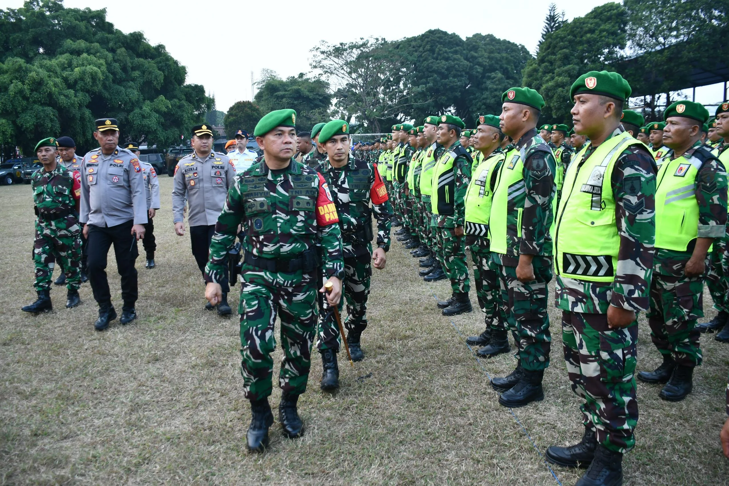 Apel Gelar Pasukan Pam VVIP RI 1 di Lanud ABD Saleh Malang