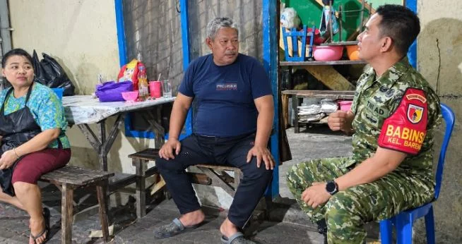 Jaga Kondusivitas Wilayah, Babinsa Bareng Serap Aspirasi Warga Lewat Komsos