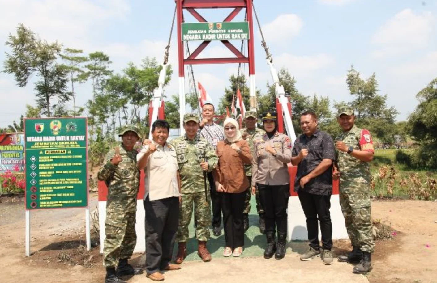 Presiden Prabowo Launching 2.500 Jembatan Garuda dan 3.000 Titik Air Bersih, Negara Hadir untuk Rakyat