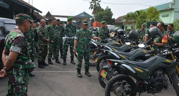 Tim Wasgiat Log Slogdam V/Brawijaya Laksanakan Pengawasan dan Pemeriksaan di Kodim 0824/Jember