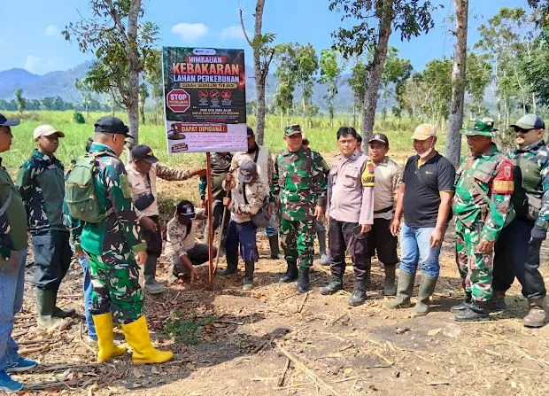 Cegah Karhutla, Koramil Tempurejo Bersama Muspika dan PTPN Intensifkan Patroli Kawasan Kalisanen
