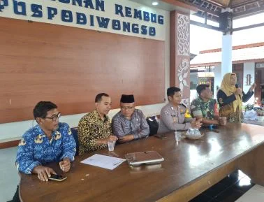 Launching MBG B3 di Desa Glagah, Upaya Cegah Stunting dan Penuhi Nutrisi Ibu serta Balita