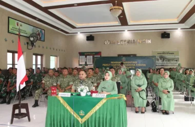 Keluarga Harmonis, Fondasi Generasi Cerdas dan Berakhlak