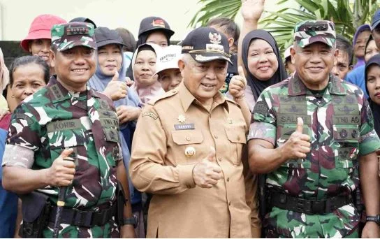 Danrem 083/Bdj Dampingi Wakasad pada Penutupan TMMD 126 di Malang