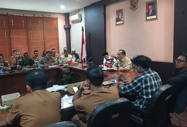 Rakor HUT RI ke-81, Koramil 0824-01/Patrang Perkuat Sinergi Persiapan Ancak Agung dan Sholawatan