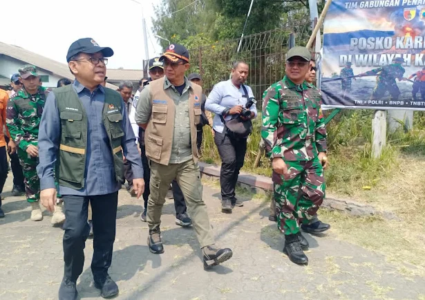 Tinjau Karhutla Bromo, Danrem 083/Bdj Pastikan Dukungan Pemerintah Pusat Langsung Diperkuat di Lapangan