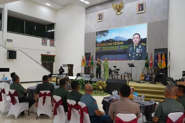 Danrem 083/Bdj Hadiri Lepas Sambut Danpoltekad, Tegaskan Pentingnya Inovasi Teknologi untuk Kekuatan Pertahanan Masa Depan
