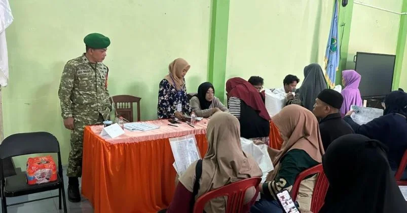 Penyaluran Bantuan Pangan kepada 476 KPM Berjalan Lancar di dampingi Babinsa Kauman