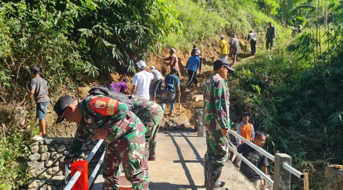 Dandim 0823 Situbondo: Jembatan Garuda Merah Putih Simbol Negara Hadir di Pelosok Rakyat Terisolir