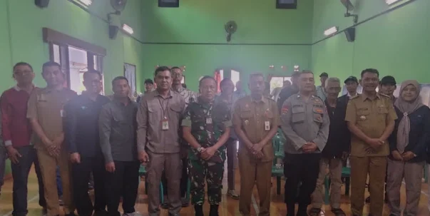 Sinergi TNI dan Muspika Turen, Petani Didorong Adopsi Teknologi Padi PM-AAS